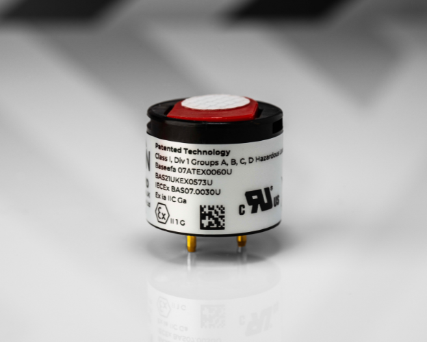 https://ionsense.com/wp-content/uploads/2024/11/MiniPID-2-High-Sensitivity-Left.png